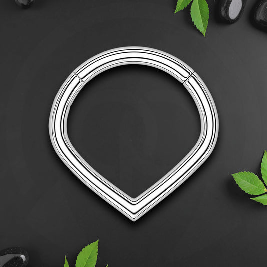 Titanium Clicker Ring in V Shape Style